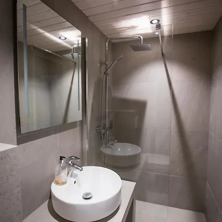 Opplev Nordlyset Og Bo Ved Sjokanten! Appartamento