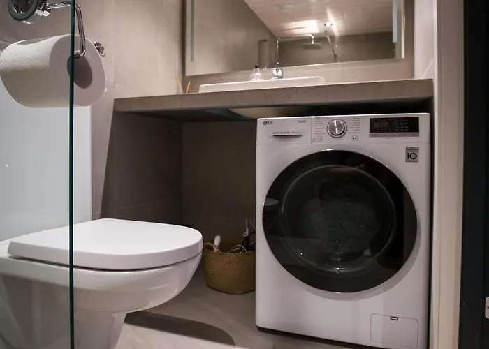 Opplev Nordlyset Og Bo Ved Sjokanten! *