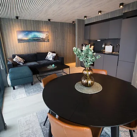 Apartment Opplev Nordlyset Og Bo Ved Sjokanten! *